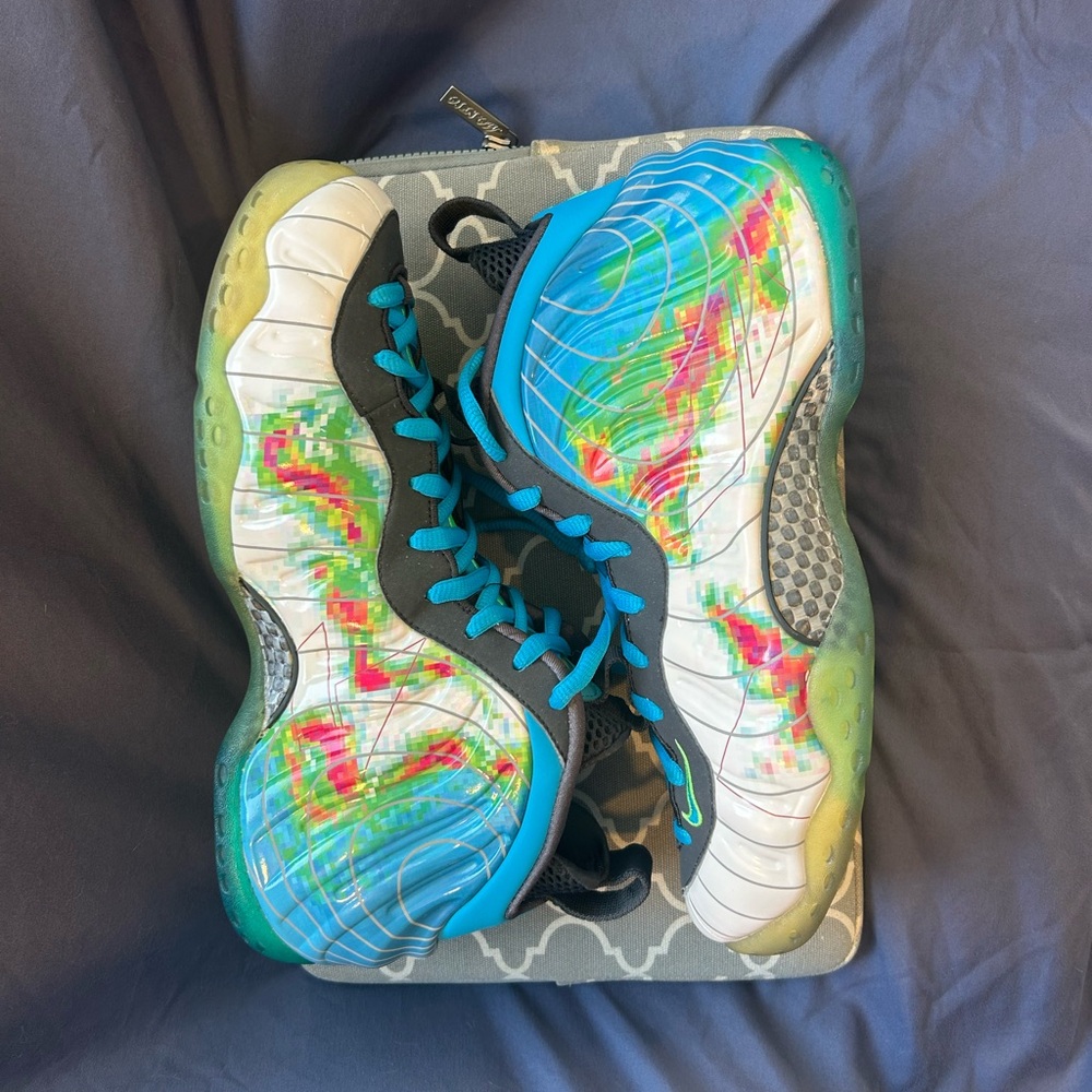 Nike Air Foamposite One
“Weatherman” (LIKE NEW) - Picture 2 of 15